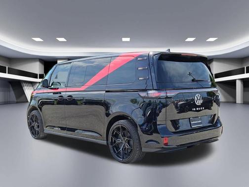 2025 Volkswagen ID. Buzz Pro S