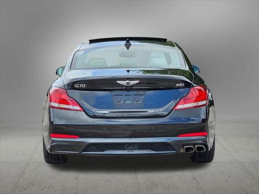 2021 Genesis G70 2.0T
