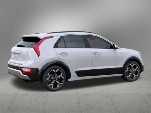 2025 Kia Niro EX