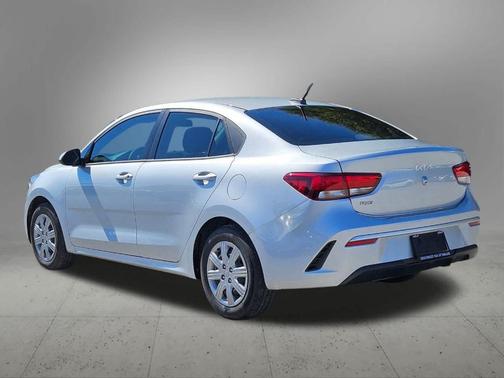 2023 Kia Rio LX