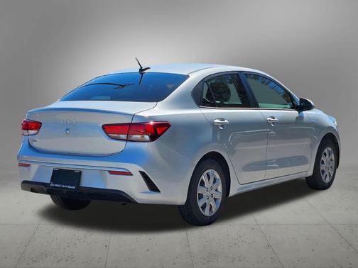 2023 Kia Rio LX