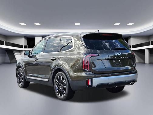 2023 Kia Telluride SX