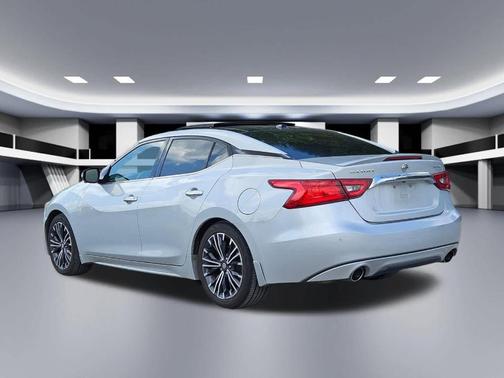 Brilliant Silver 2017 Nissan Maxima 3.5 Platinum