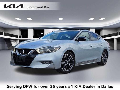 Brilliant Silver 2017 Nissan Maxima 3.5 Platinum