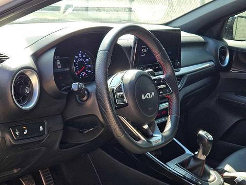2023 Kia Forte GT