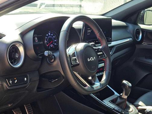 2023 Kia Forte GT