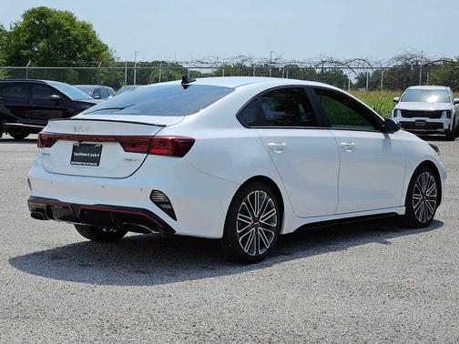 2023 Kia Forte GT