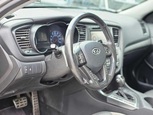 2012 Kia Optima SX