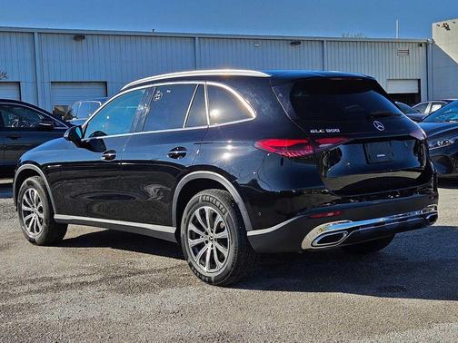 2024 Mercedes-Benz GLC 300 Base