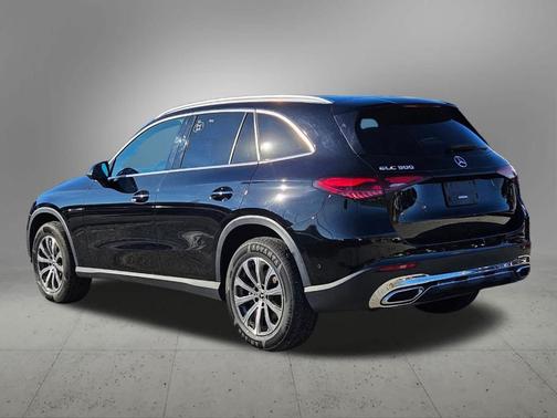 2024 Mercedes-Benz GLC 300 Base
