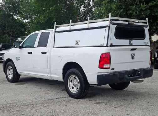 Bright White Clearcoat 2022 RAM 1500 Classic Tradesman