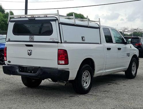 Bright White Clearcoat 2022 RAM 1500 Classic Tradesman
