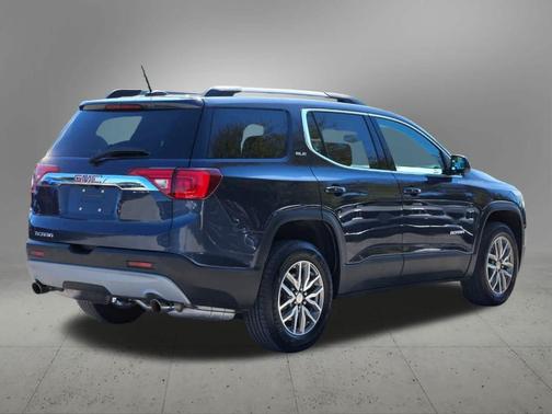 2018 GMC Acadia SLE-2