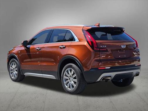 2021 Cadillac XT4 Premium Luxury