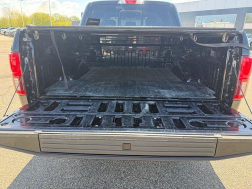 Shadow Black 2018 Ford F-150 Lariat