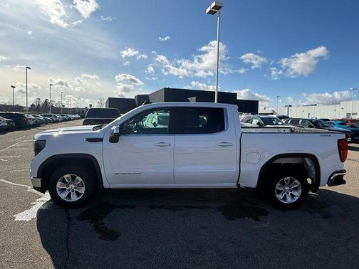 2024 GMC Sierra 1500 SLE