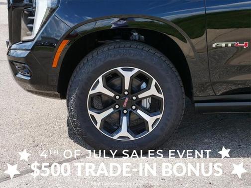 2025 GMC Yukon XL 4WD AT4