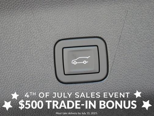 2025 GMC Yukon XL 4WD AT4