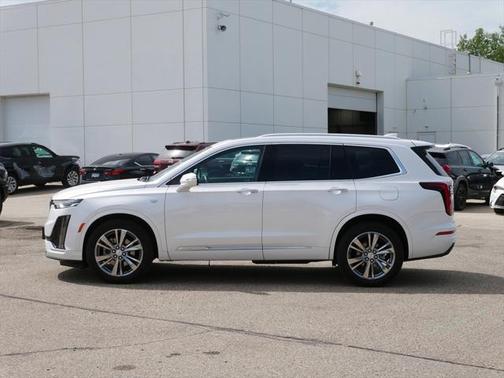 2024 Cadillac XT6 Premium Luxury AWD