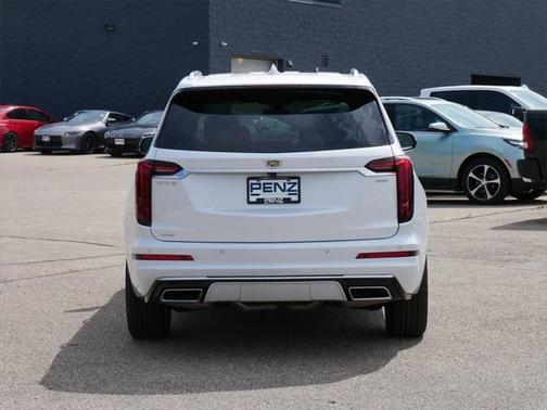 2024 Cadillac XT6 Premium Luxury AWD