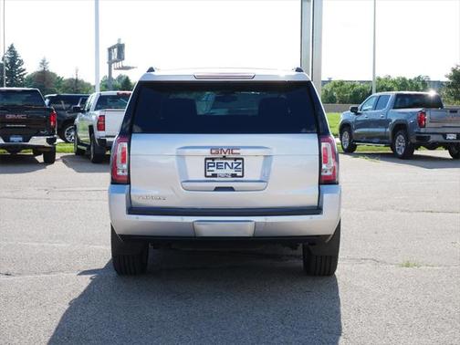 2017 GMC Yukon SLE