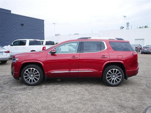 2021 GMC Acadia Denali