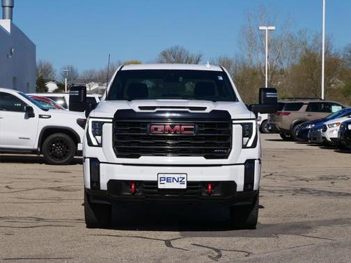 2024 GMC Sierra 2500 AT4