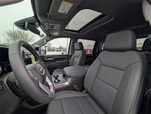 2026 GMC Sierra 3500 SLT