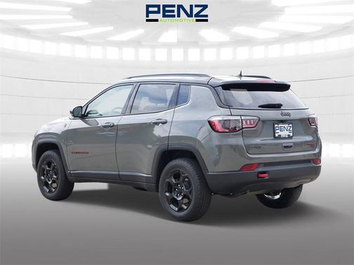 2023 Jeep Compass Trailhawk