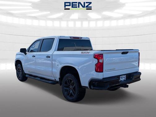 Summit White 2025 Chevrolet Silverado 1500 LT Trail Boss