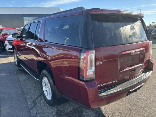 2018 GMC Yukon XL SLT