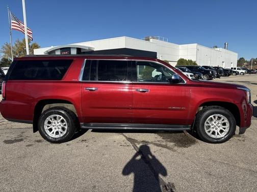 2018 GMC Yukon XL SLT