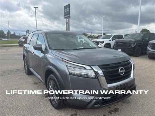 2022 Nissan Pathfinder SV 4WD