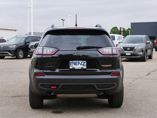 2022 Jeep Cherokee Trailhawk
