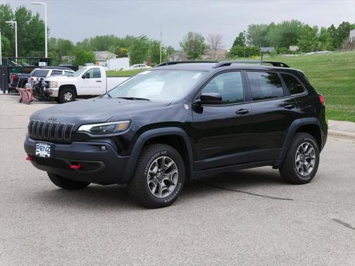 2022 Jeep Cherokee Trailhawk