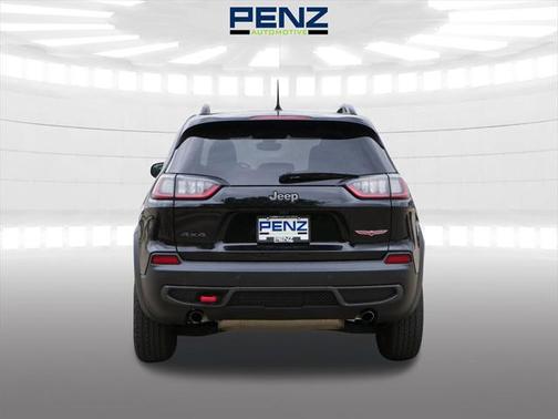 2022 Jeep Cherokee Trailhawk