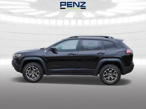 2022 Jeep Cherokee Trailhawk