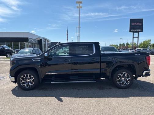 2023 GMC Sierra 1500 SLE