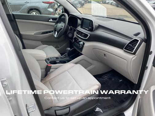 2019 Hyundai TUCSON SE