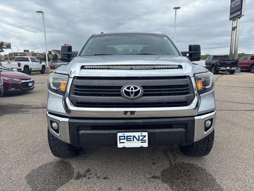2014 Toyota Tundra SR5
