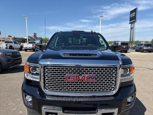 2017 GMC Sierra 2500 Denali
