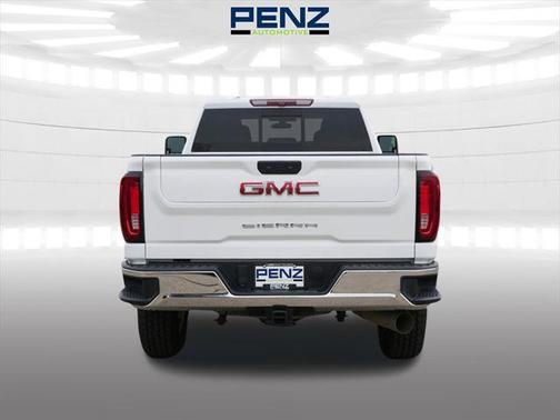 2023 GMC Sierra 3500 SLT
