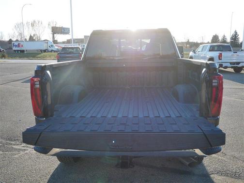 2026 GMC Sierra 3500 SLT