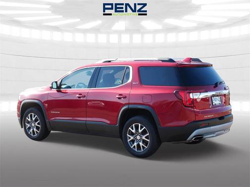 2023 GMC Acadia AWD SLT