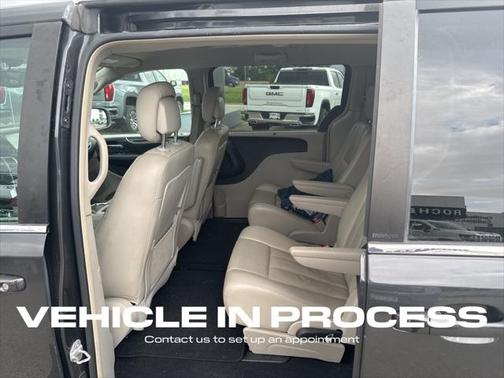 2011 Chrysler Town & Country Touring-L