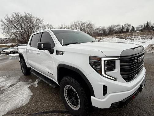 2022 GMC Sierra 1500 AT4