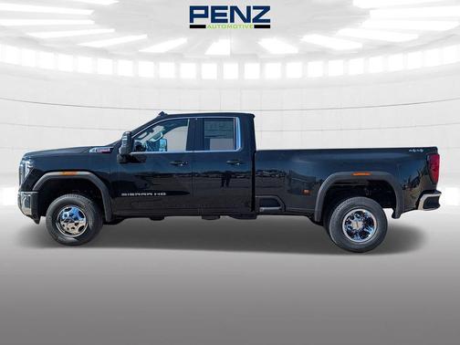 Onyx Black 2026 GMC Sierra 3500 SLE