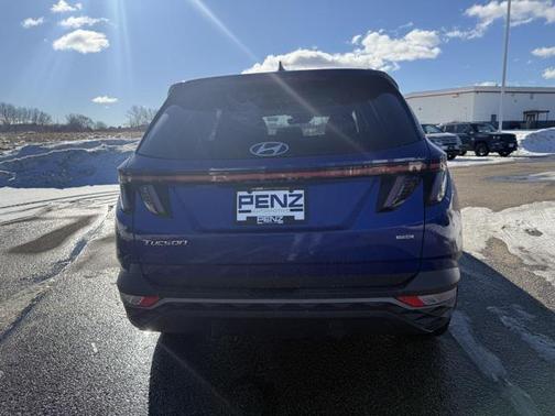 2022 Hyundai TUCSON SEL