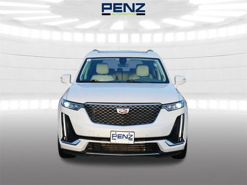 2022 Cadillac XT6 Premium Luxury AWD