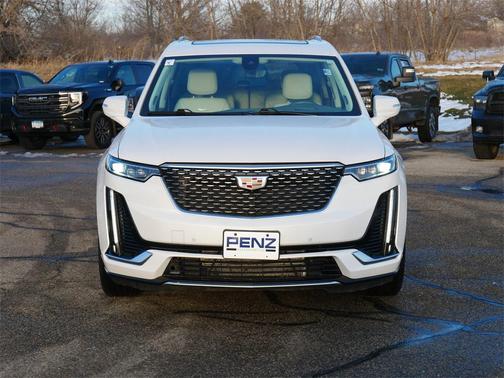 2022 Cadillac XT6 Premium Luxury AWD